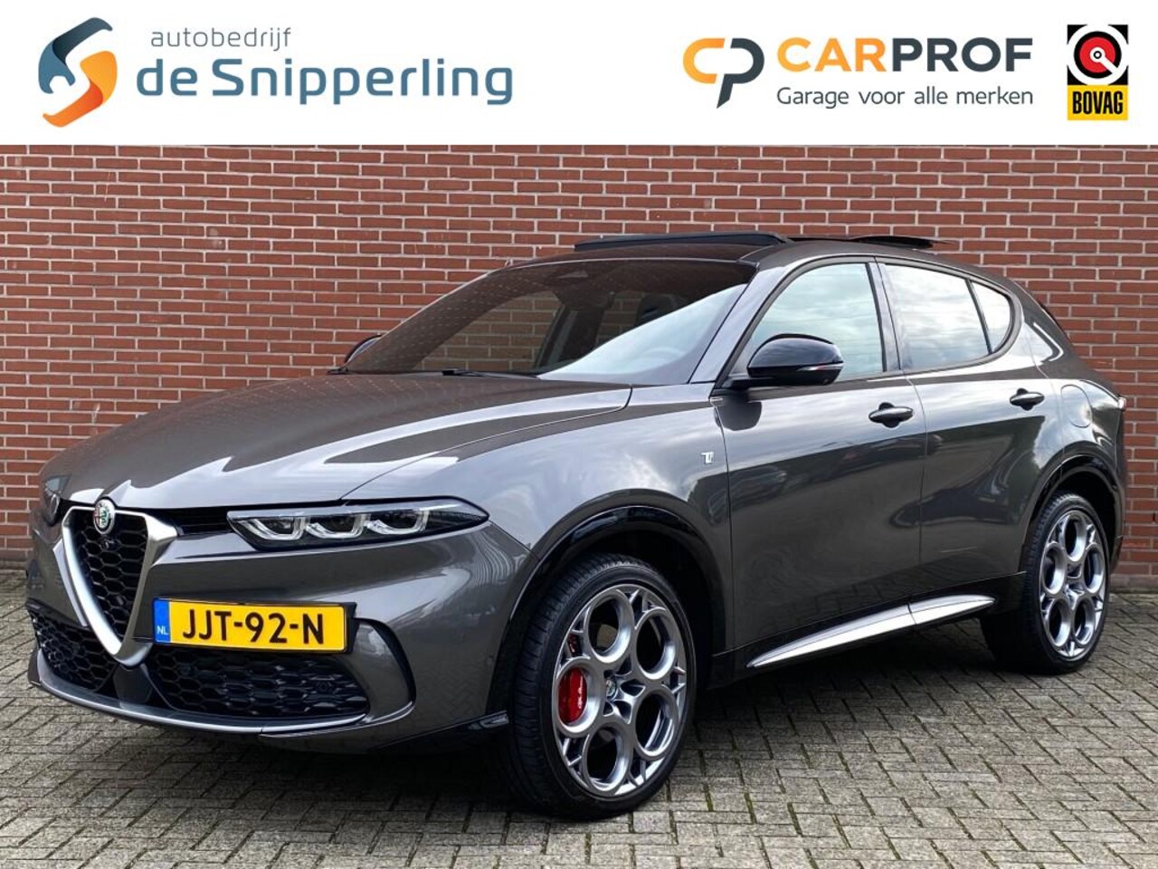 Alfa Romeo Tonale - 1.3T PHEV TRIBUTO ITALIANO NAV ADAPT-CRUISE SCHUIF/KANTELDAK 360CAMERA CARPLAY - AutoWereld.nl