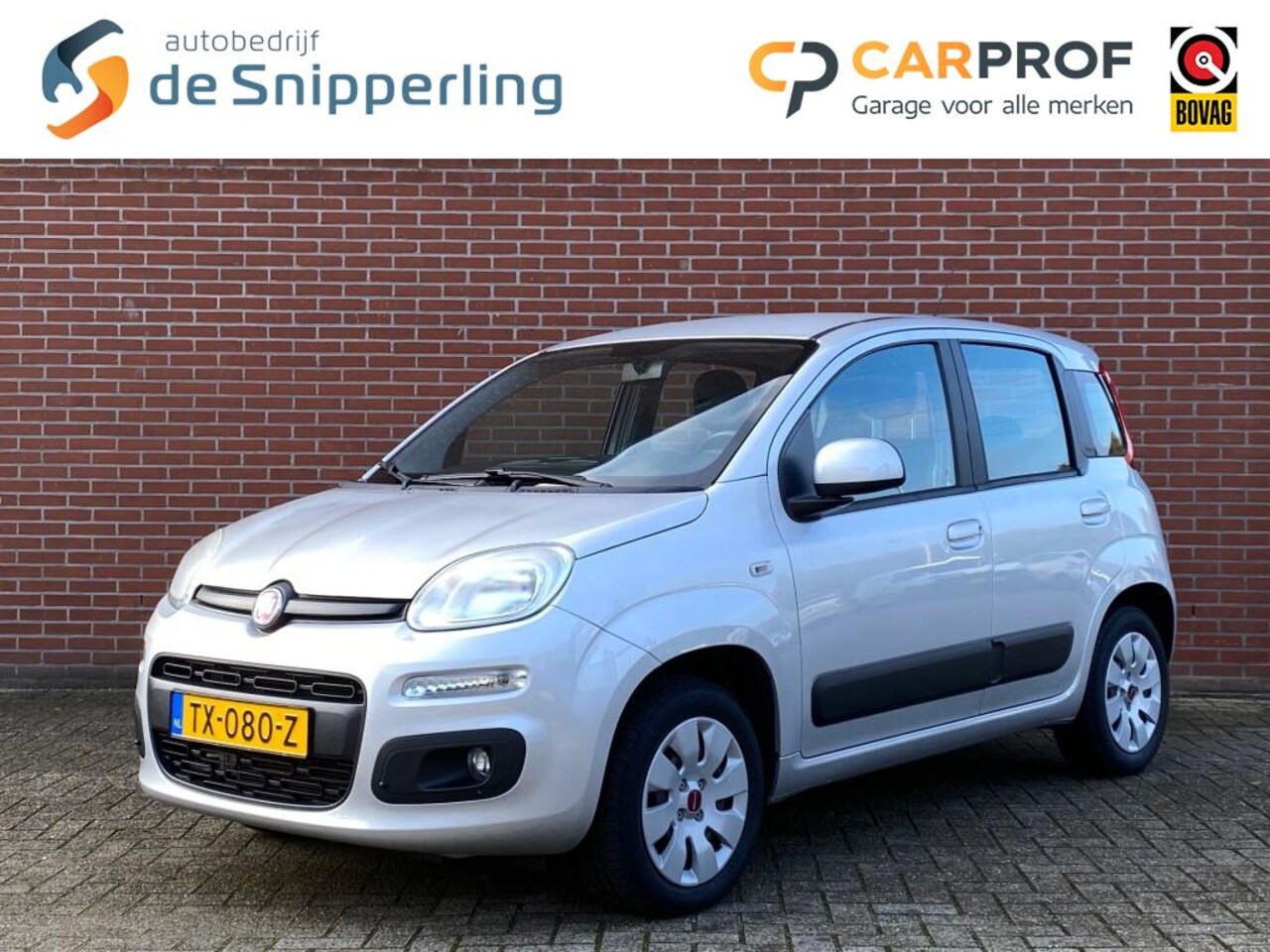 Fiat Panda - 0.9 TWINAIR LOUNGE 80 PK AIRCO TREKHAAK BLUETOOTH - AutoWereld.nl