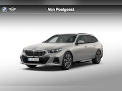 BMW 5-serie Touring - 520i | M Sport |Travel Pack | Comfort Pack | Trekhaak
