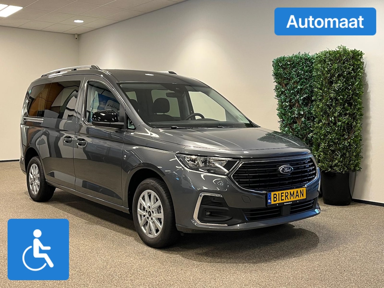Ford Tourneo Connect - L2 Rolstoelauto Automaat 5+1 - AutoWereld.nl