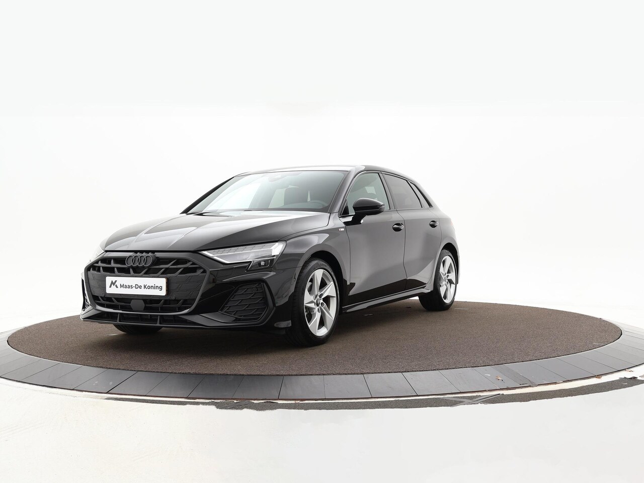 Audi A3 Sportback - 35 TFSI S-tronic 150pk S edition · Camera · Apple/Android Car Play · Navigatie · ACC · Ver - AutoWereld.nl