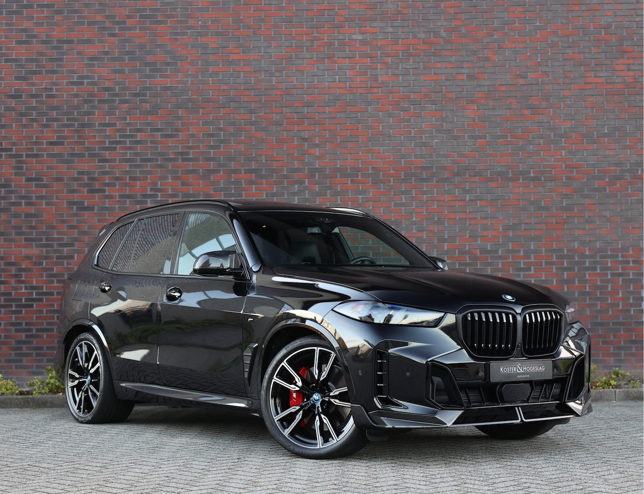 BMW X5 - 50e xDrive | M-Performance - Bow&Wil - Volleder - SoftClose - AutoWereld.nl