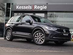 Volkswagen Tiguan - 1.4 TSI eHybrid Life ACC Camera Bliss CarPlay Stuur+Stoelverwarming