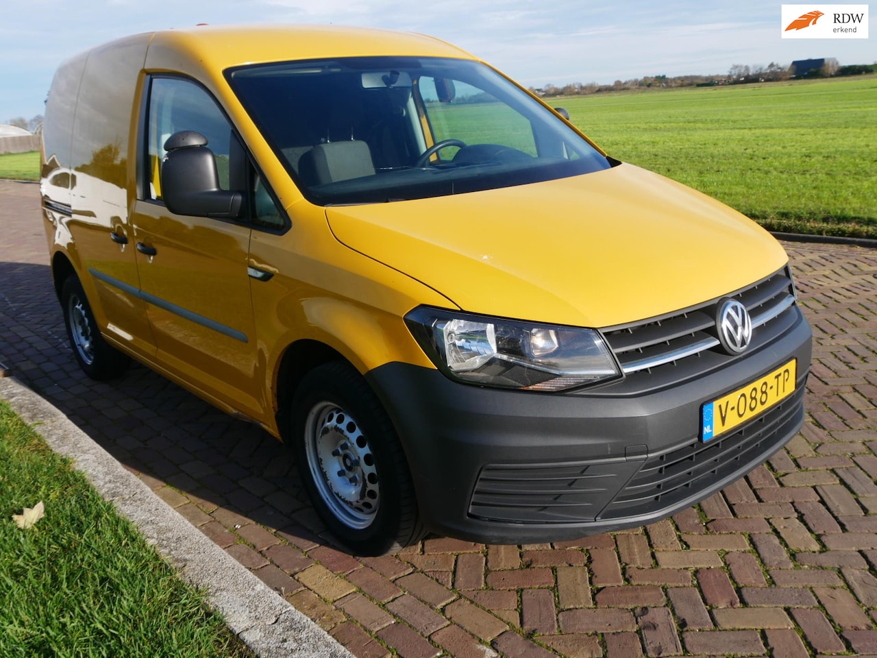 Volkswagen Caddy - 2.0 TDI L1H1 55kW Trendline AC AUDIO ** 5999 EX BTW ** - AutoWereld.nl