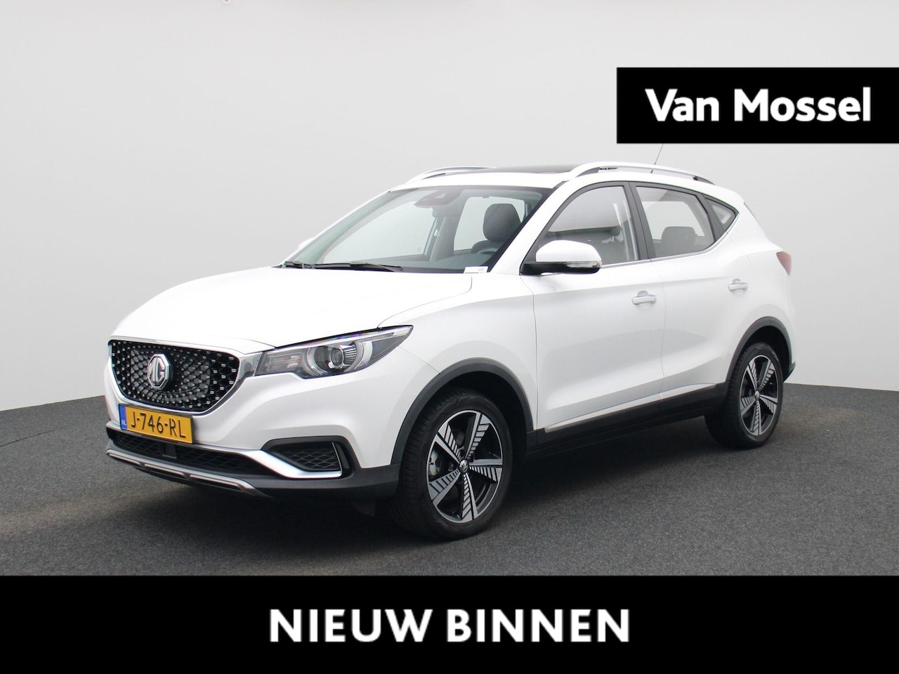 MG ZS - Luxury 45 kWh - AutoWereld.nl