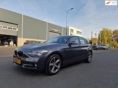 BMW 1-serie - 116i Business NAVI CRUISE TREKHAAK