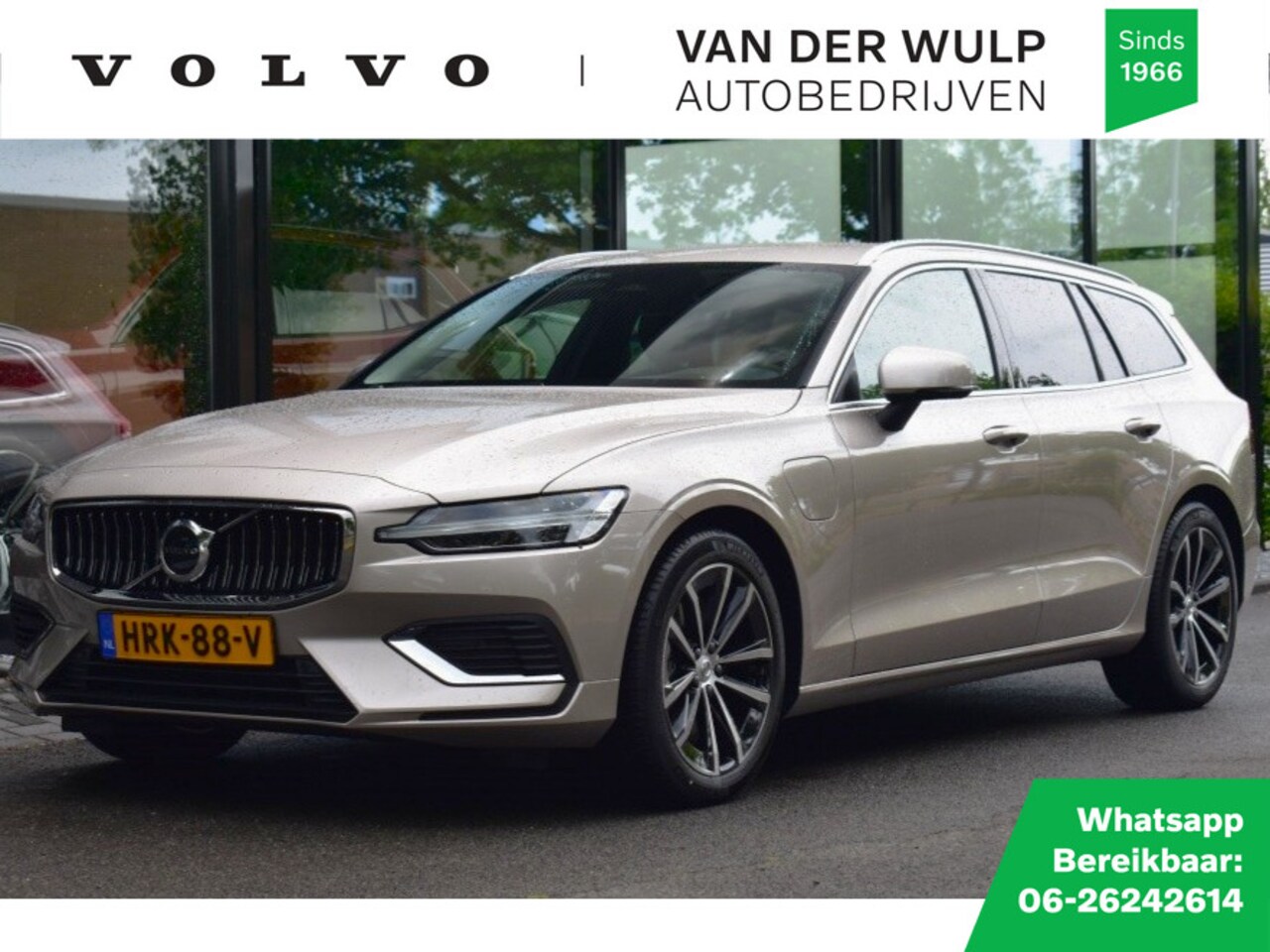 Volvo V60 - T6 350pk AWD Essential Bright | Leder | Park Assist | Driver Ass - AutoWereld.nl
