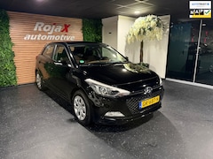 Hyundai i20 - 1.2 HP i-Motion AIRCO - CRUISE - TREKHAAK - NL AUTO