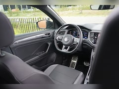 Volkswagen T-Roc - 2.0 TSI 4M R-LINE DSG Panodak Virtual Suzuka LED Carplay Keyless