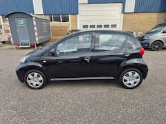 Toyota Aygo - 1.0-12V +AUTOMAAT/ AIRCO/ LAGE KM STAND