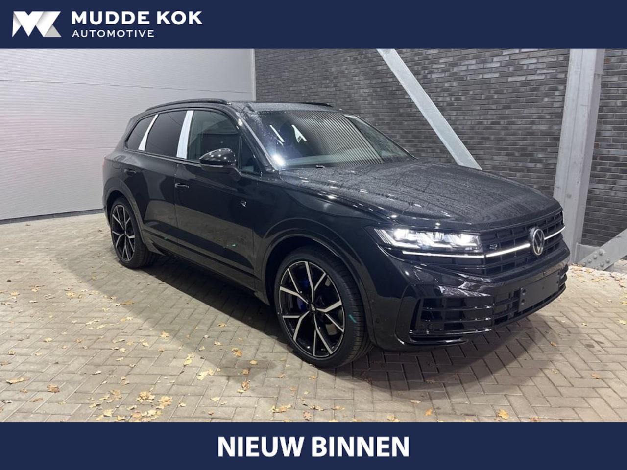 Volkswagen Touareg - 3.0 TSi eHybrid 4MOTION R Edition | NIEUW | Luchtvering | Head-Up | 22 Inch | Massage | Sc - AutoWereld.nl