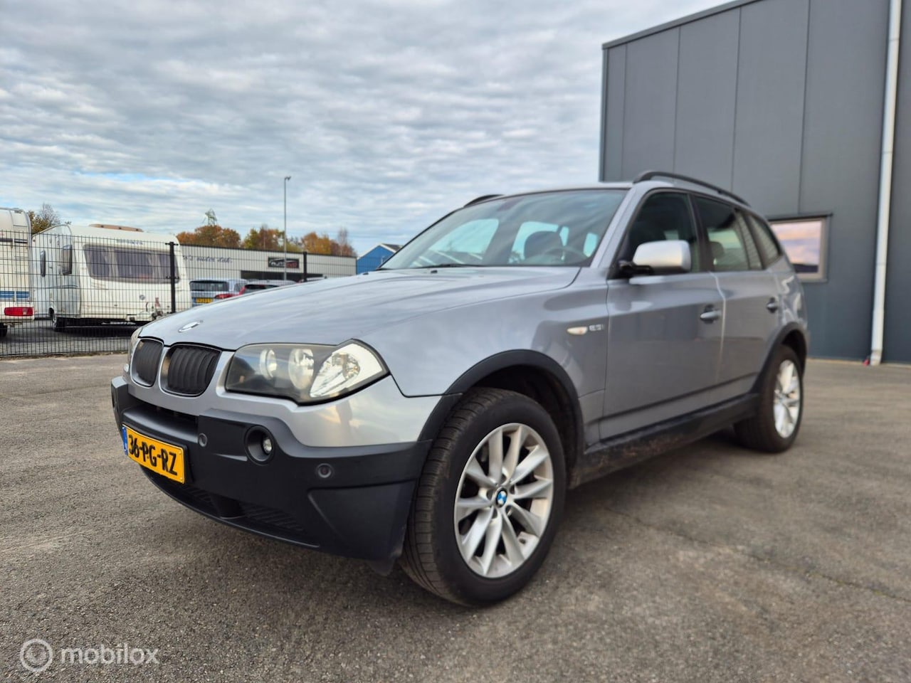 BMW X3 - 2.5i Executive | Leder | Trekhaak | APK 02-2026 | Koopje - AutoWereld.nl