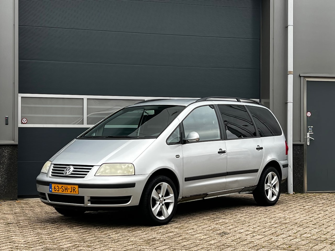 Volkswagen Sharan - 2.0 bj.2006 7 Pers|Trekh|Clima|Cc|Nap. - AutoWereld.nl