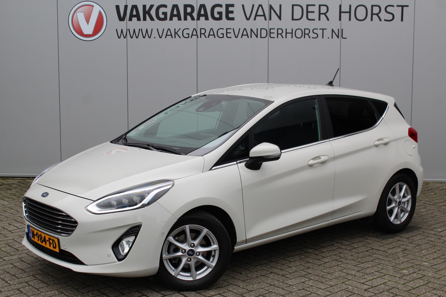 Ford Fiesta - 1.0-125pk EcoBoost Mild-Hybrid Titanium. Uniek mooie en luxe Fiesta slechts 39.000km ! Aut - AutoWereld.nl
