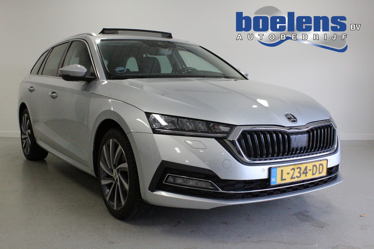Skoda Octavia Combi - 1.0 TSI Business Edition Plus | PANO | PDC-V/A | SFEER | CLIMA | ACC | 18'LMV | CARPLAY | - AutoWereld.nl