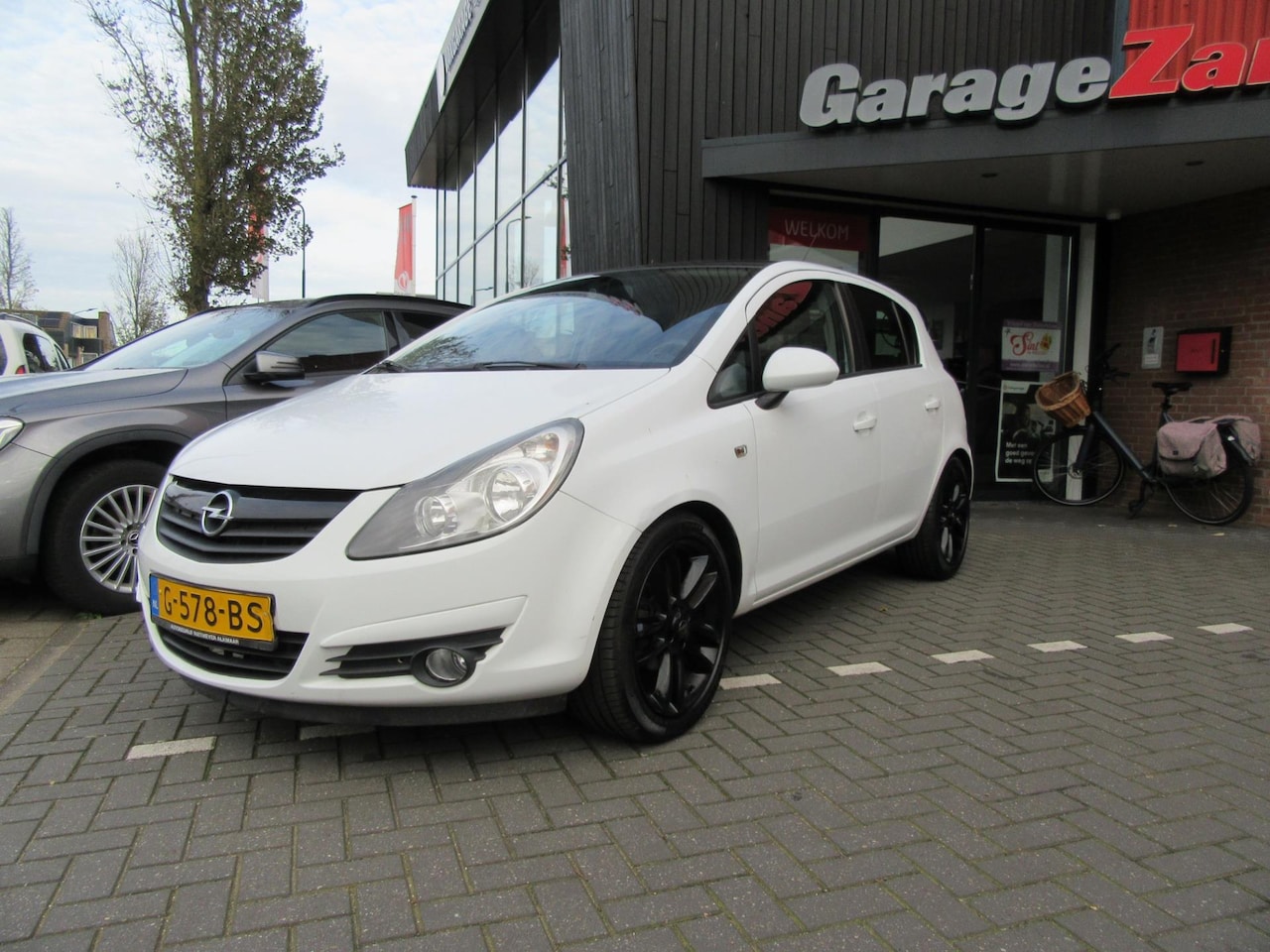 Opel Corsa - 1.4-16V Edition 1.4-16V Edition - AutoWereld.nl
