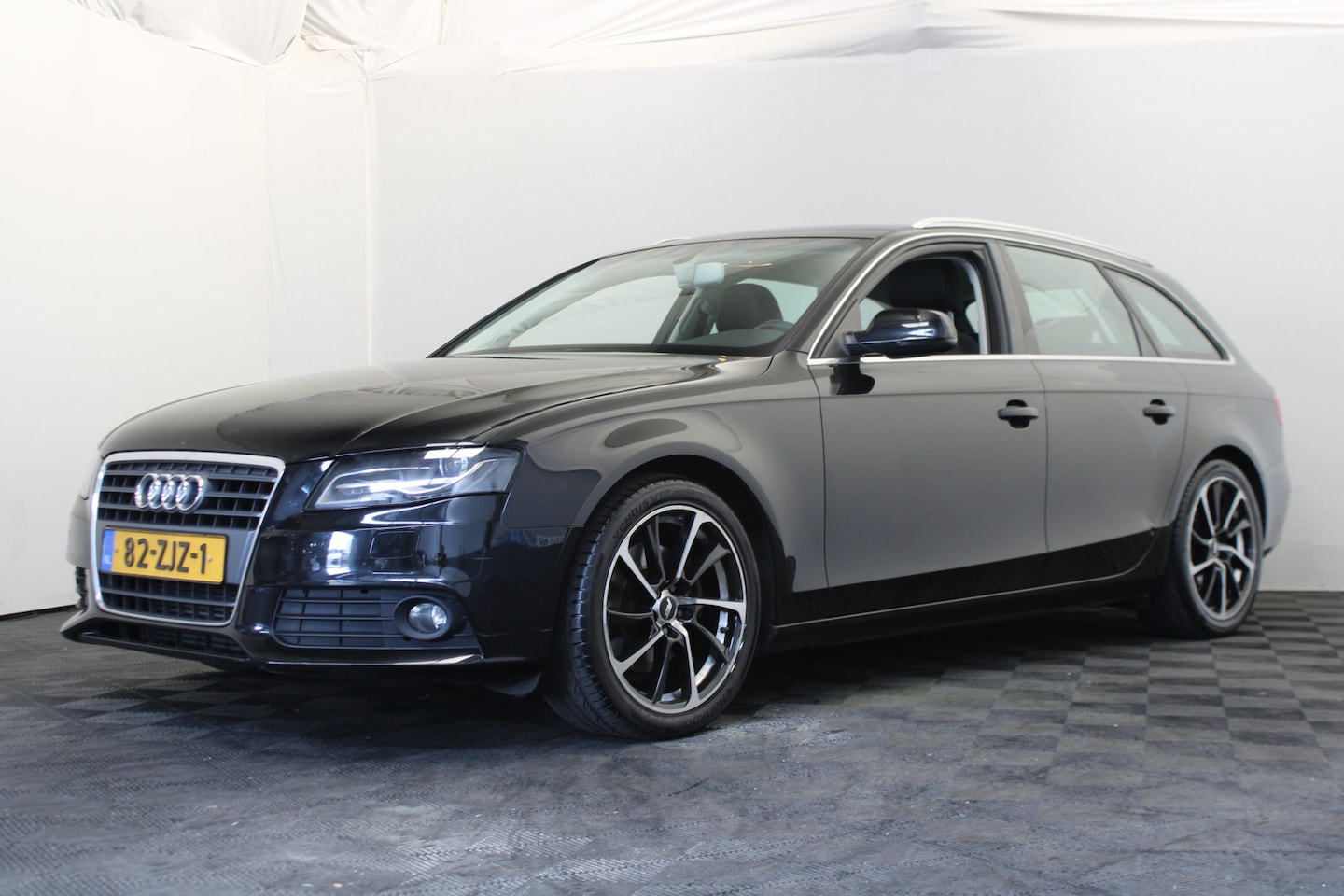 Audi A4 Avant - 1.8 TFSI Pro Line |Motor defect| - AutoWereld.nl
