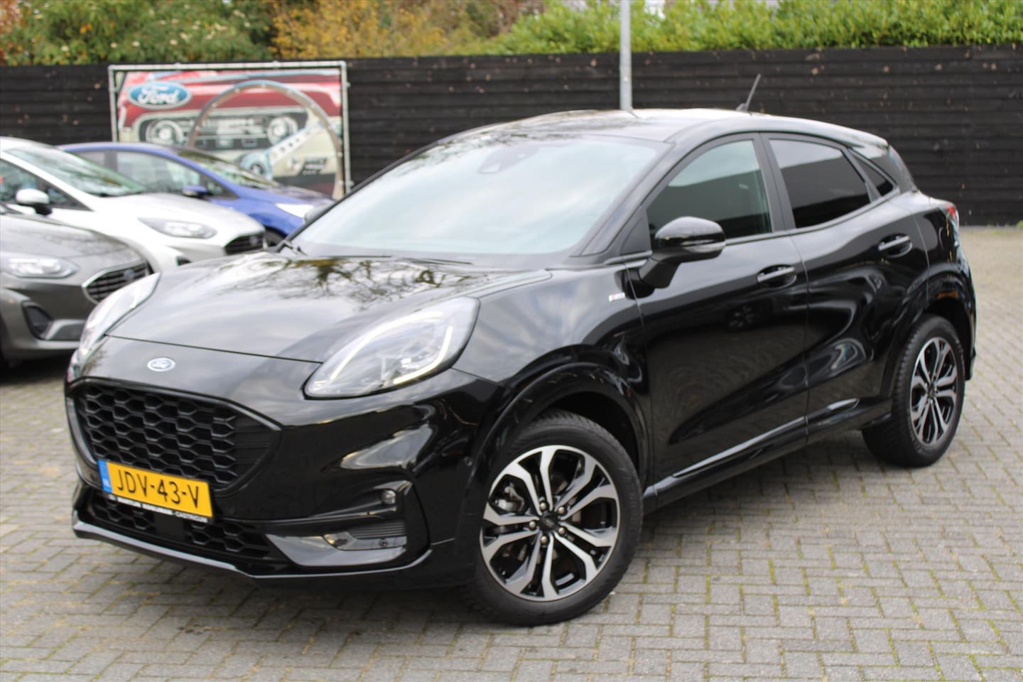 Ford Puma - 1.0i Ecoboost Hybrid 125pk Aut ST-Line, Comfort, Driver Assistance en Winterpack - AutoWereld.nl