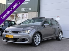 Volkswagen Golf - 1.4 TSI Highline Edition R Connected bomvoll Pano Camera Navi Leer Stoelver. Dsg Massage