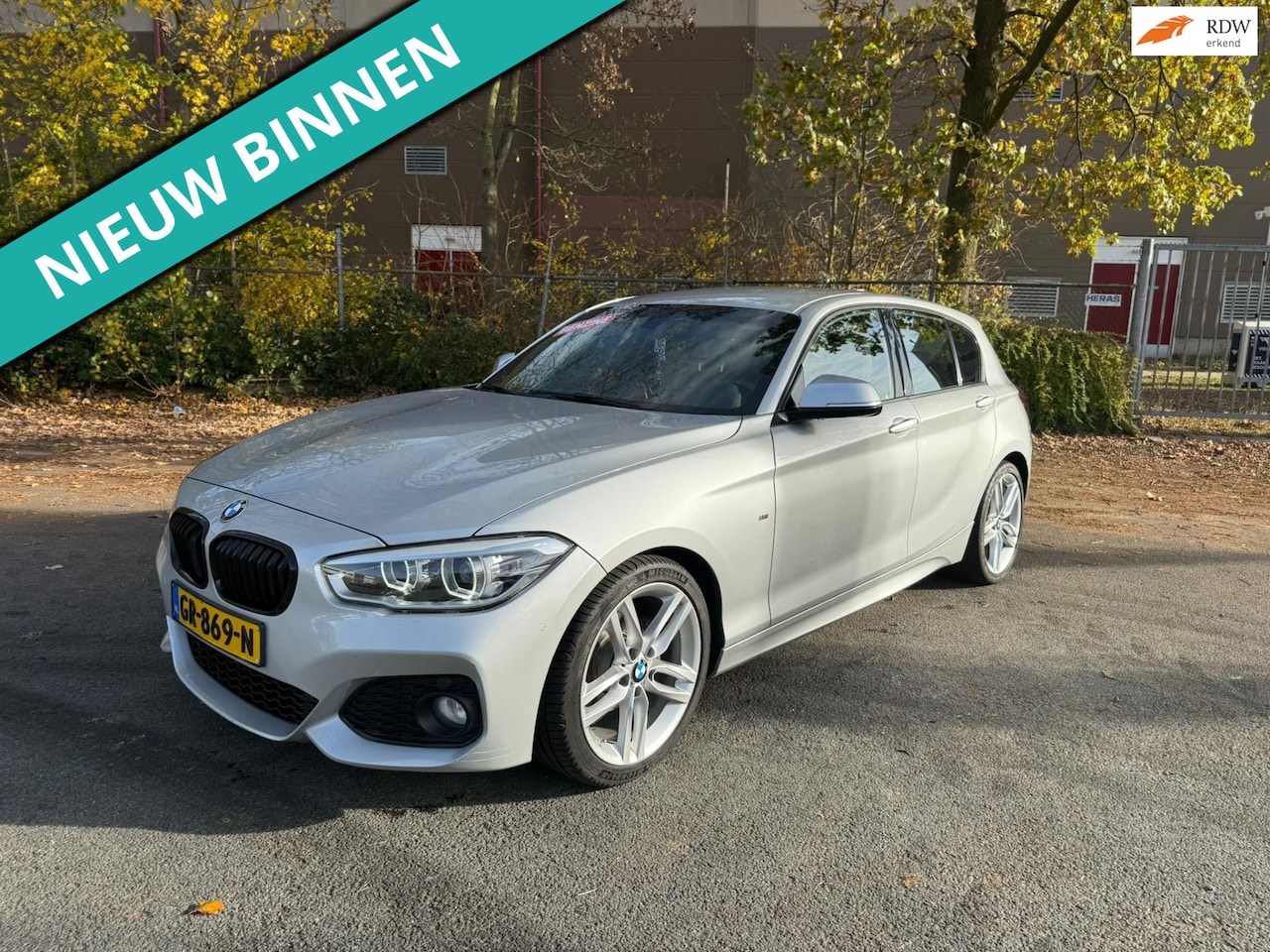 BMW 1-serie - 118i M Sport NETTE AUTO RIJDT EN SCHAKELT TOP - AutoWereld.nl