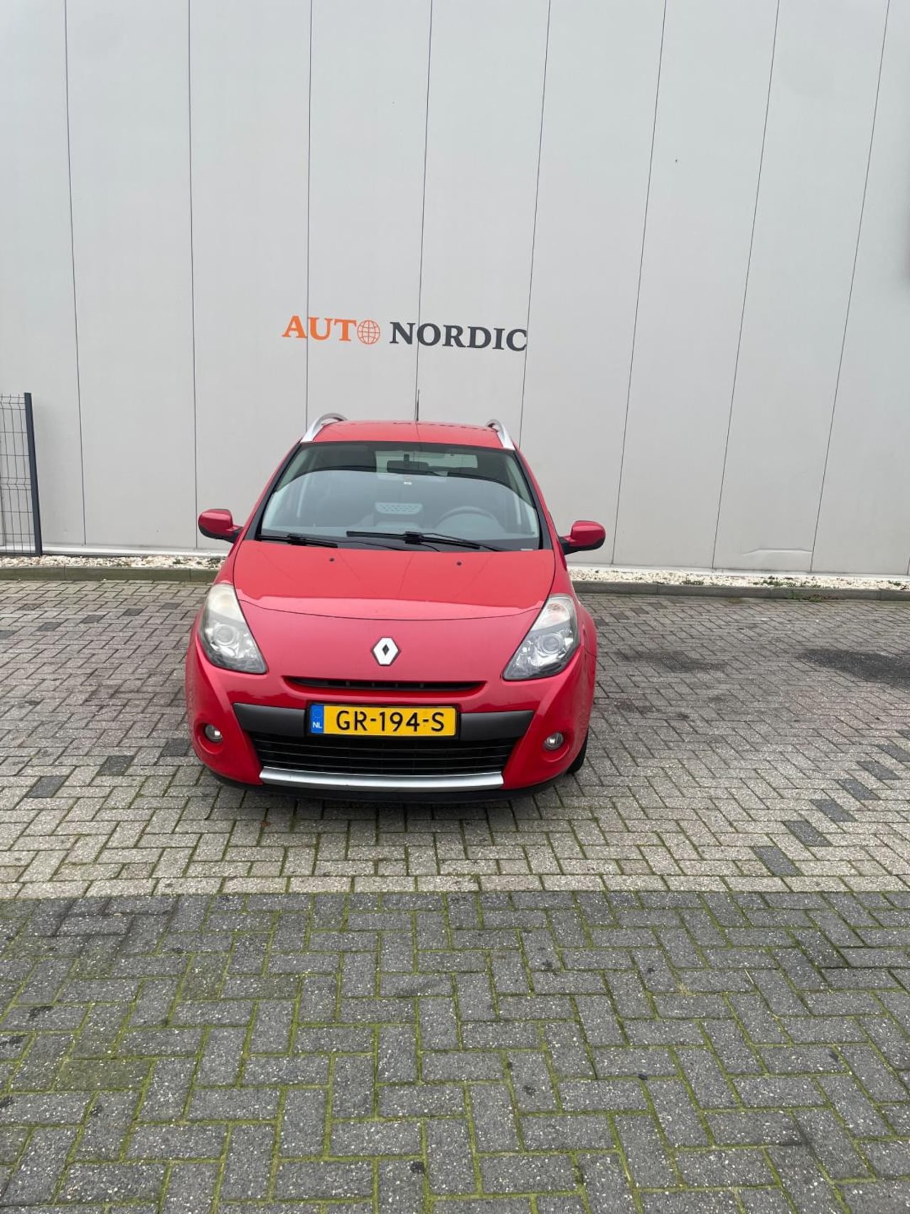 Renault Clio Estate - 1.2-16V Expression 1.2-16V Expression - AutoWereld.nl