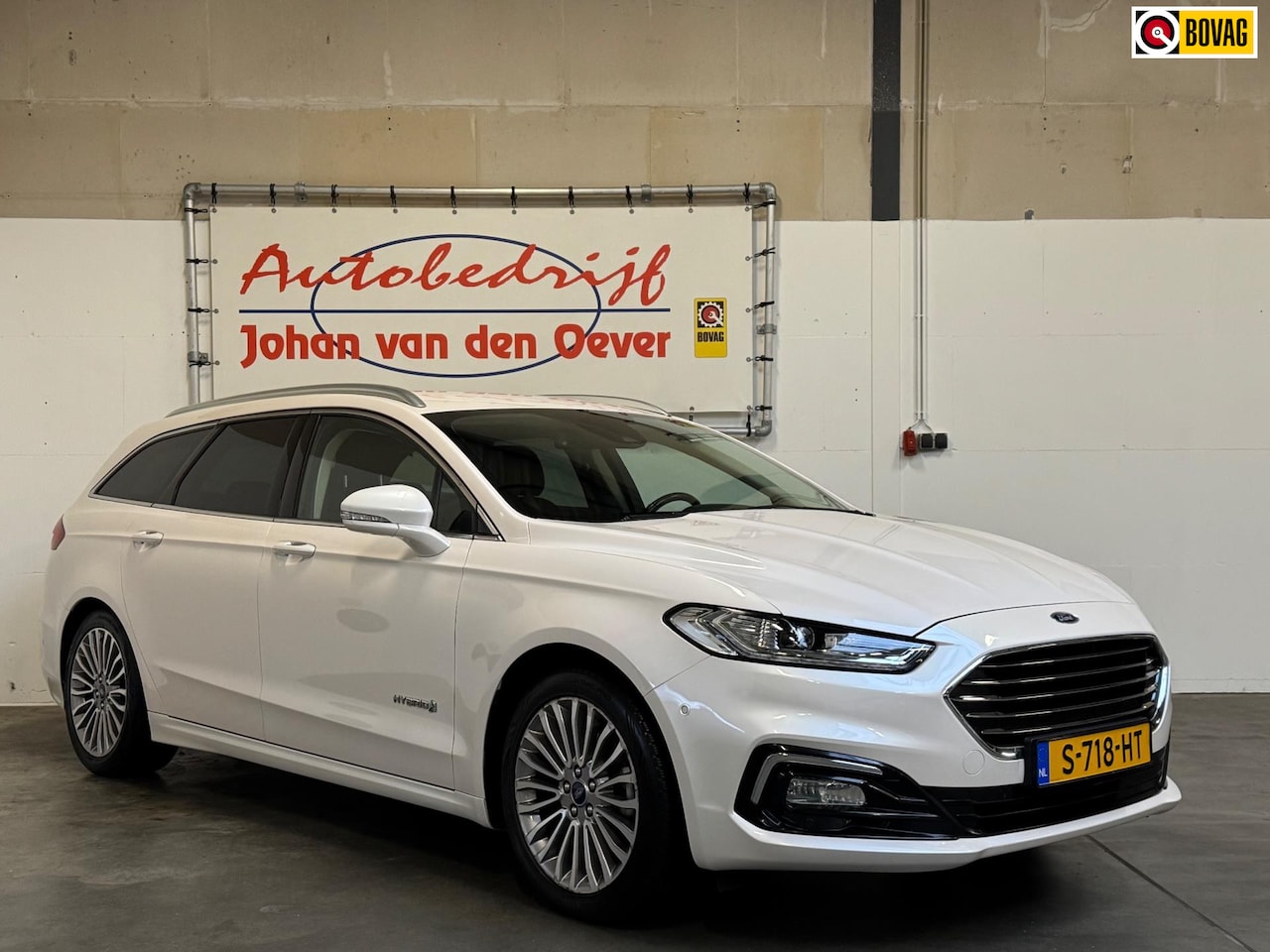 Ford Mondeo Wagon - 2.0 IVCT HEV Vignale|Stoelverwarming|Adapt. Cruise|Leder| - AutoWereld.nl