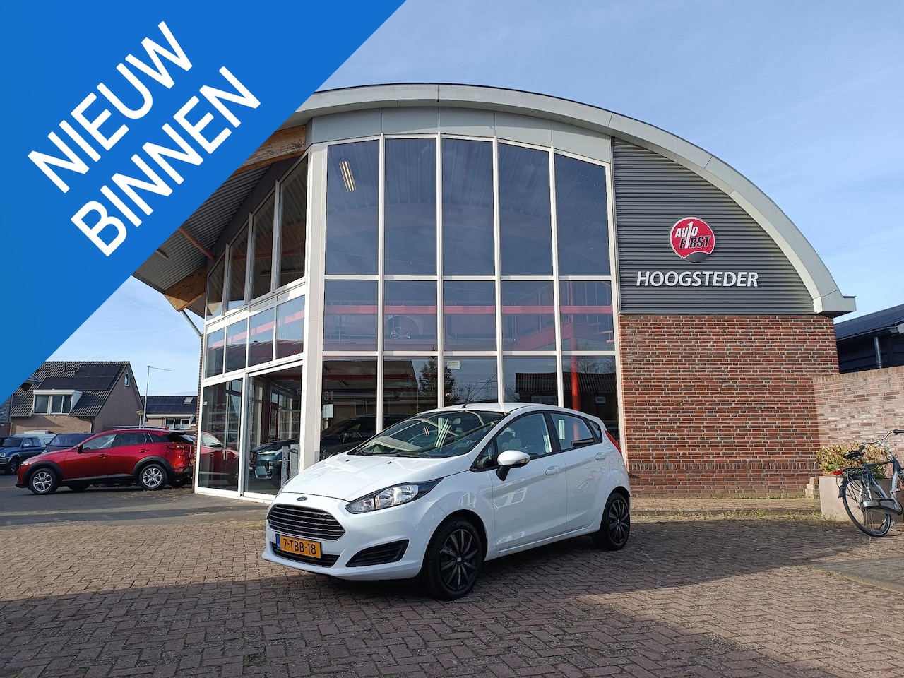 Ford Fiesta - 1.0 Style 1.0 Style, navi, bluetooth, nwe distributie - AutoWereld.nl