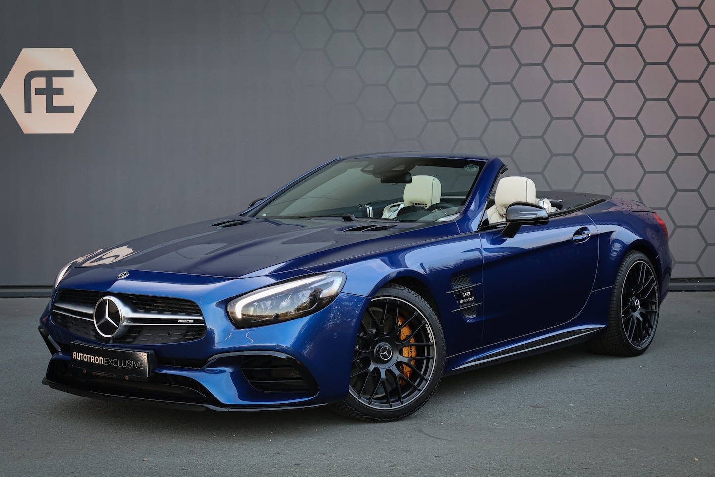 Mercedes-Benz SL-klasse Cabrio - AMG 63 | AMG DRIVERS PACKAGE | B&O | KERAMISCH | MAGIC SKY CONTROL | STOELKOELING/VERWARMI - AutoWereld.nl