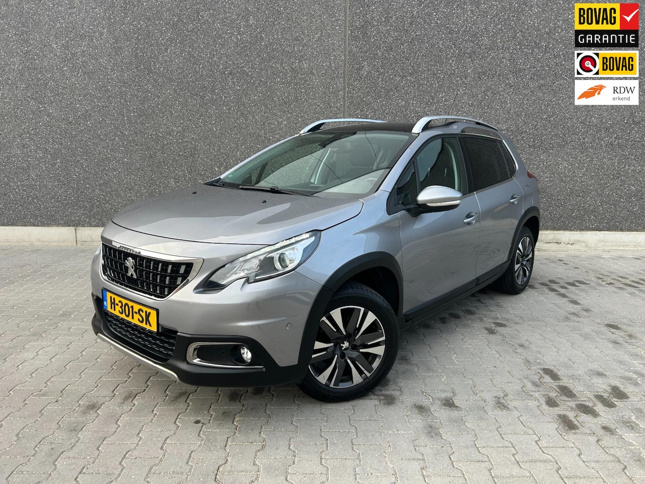 Peugeot 2008 - 1.2 PureTech GT-line | CARPLAY | PANO | TREKHAAK | NAVI | BLUETOOTH | AUX/USB | CC | PDC | - AutoWereld.nl