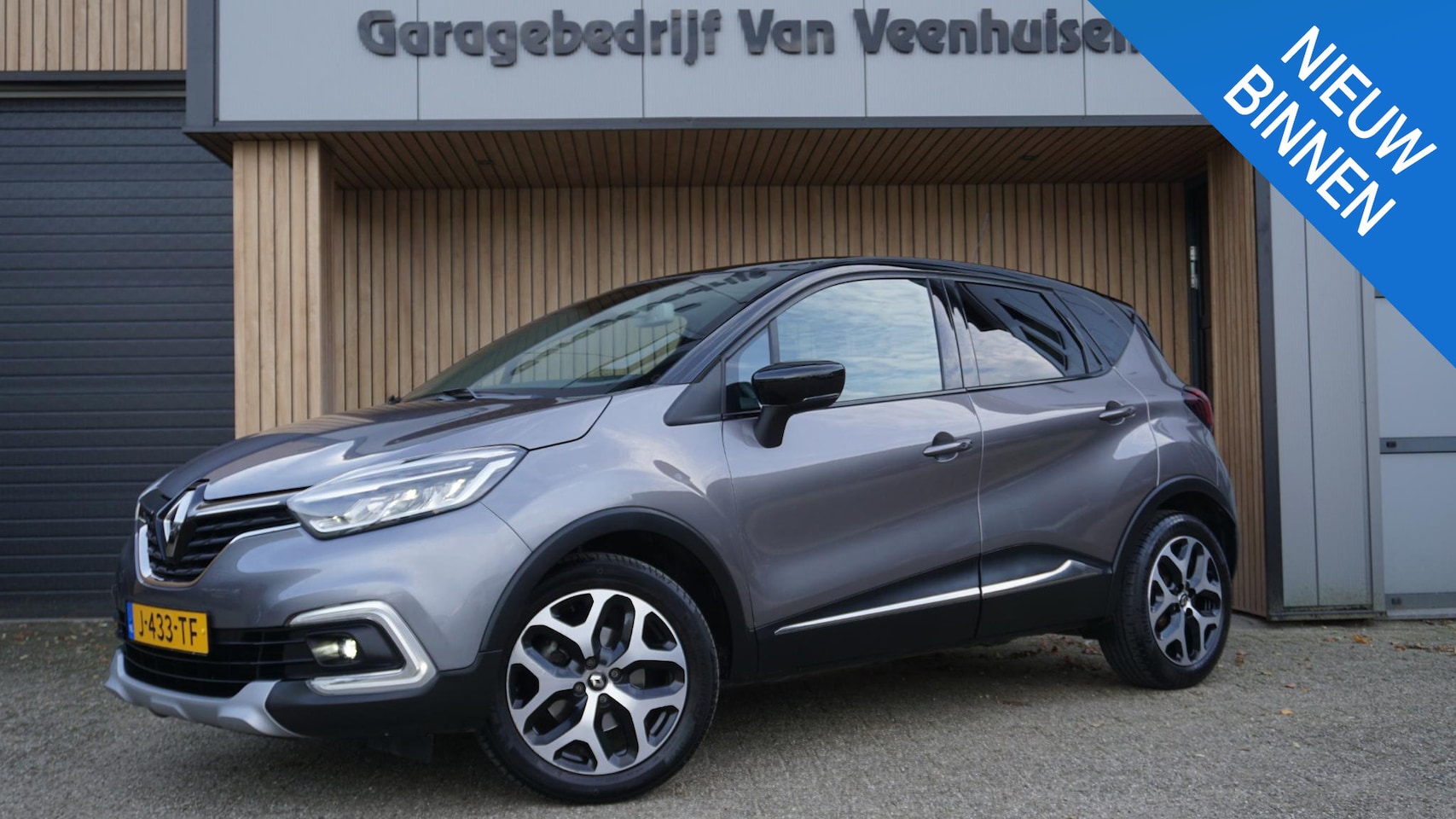 Renault Captur - 1.3 TCe 150PK Automaat Intens Pano.Dak Trekhaak 17inch LM Keyless LED H-Leder 91878km! - AutoWereld.nl