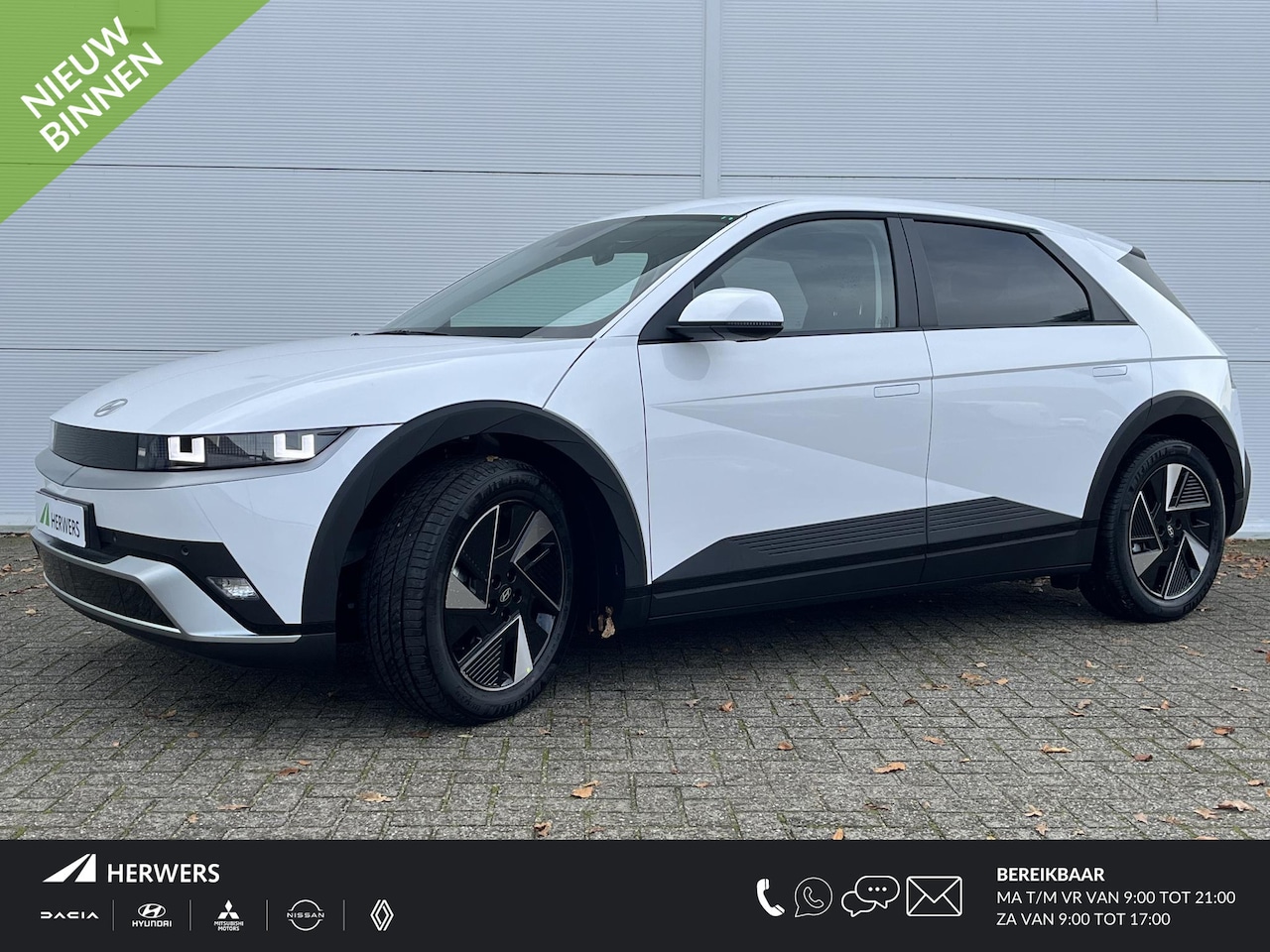 Hyundai IONIQ 5 - Connect Limited 84 kWh / 570 km WLPT / Fiscale waarde € 46595.- / Uit voorraad leverbaar / - AutoWereld.nl