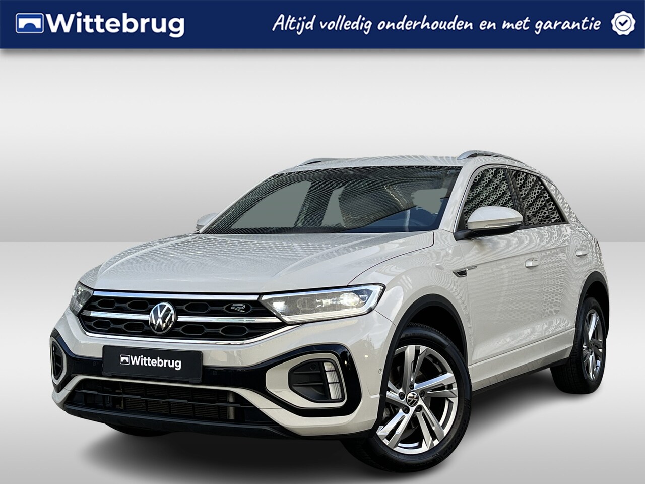Volkswagen T-Roc - 1.5 TSI 150PK DSG R-Line / R-Line Interieur + Exterieur / Digitale Cockpit Pro / Camera / - AutoWereld.nl