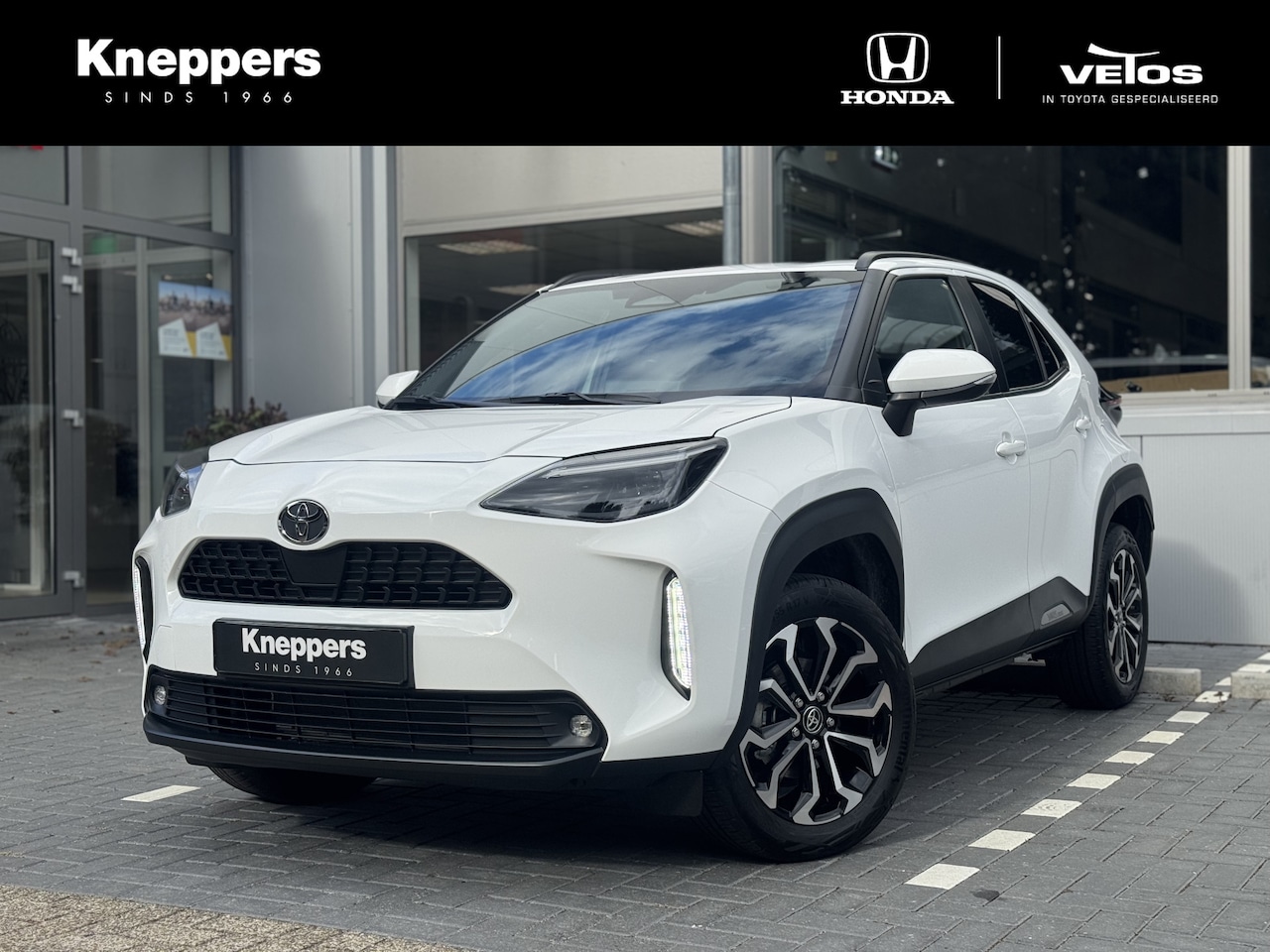 Toyota Yaris Cross - 1.5 Hybrid 130 Dynamic Apple/Android, Keyless, Camera , All-in Rijklaarprijs - AutoWereld.nl