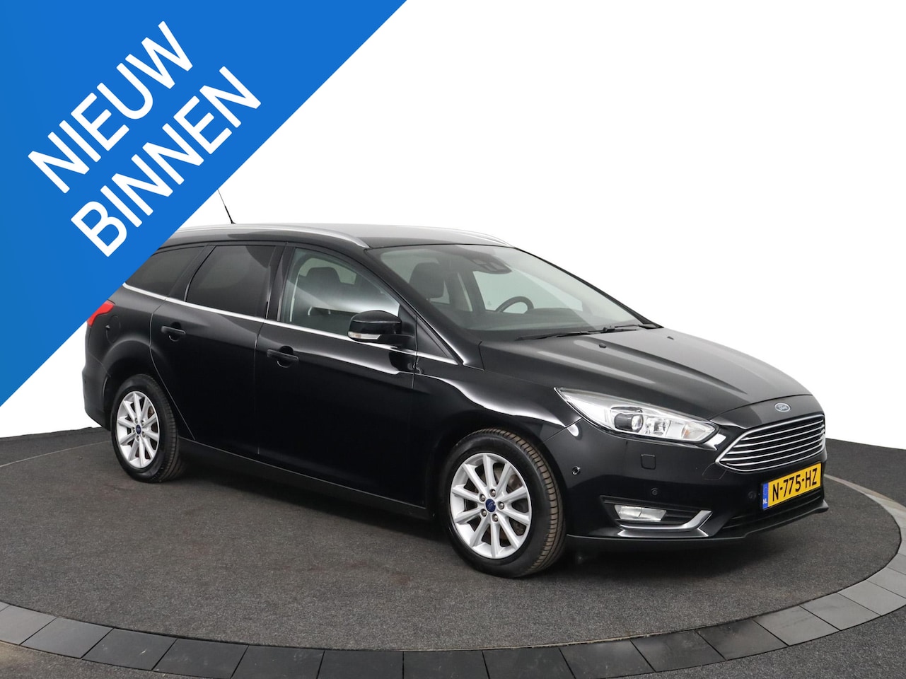 Ford Focus Wagon - 1.5 Titanium Edition 1.5 Titanium Edition - AutoWereld.nl