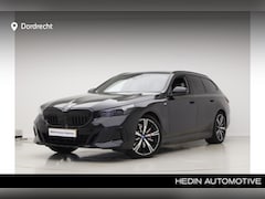 BMW 5-serie Touring - 530e M-Sport Pro | 20" | CoPilot | Harman Kardon | Trekhaak | Ventilatie