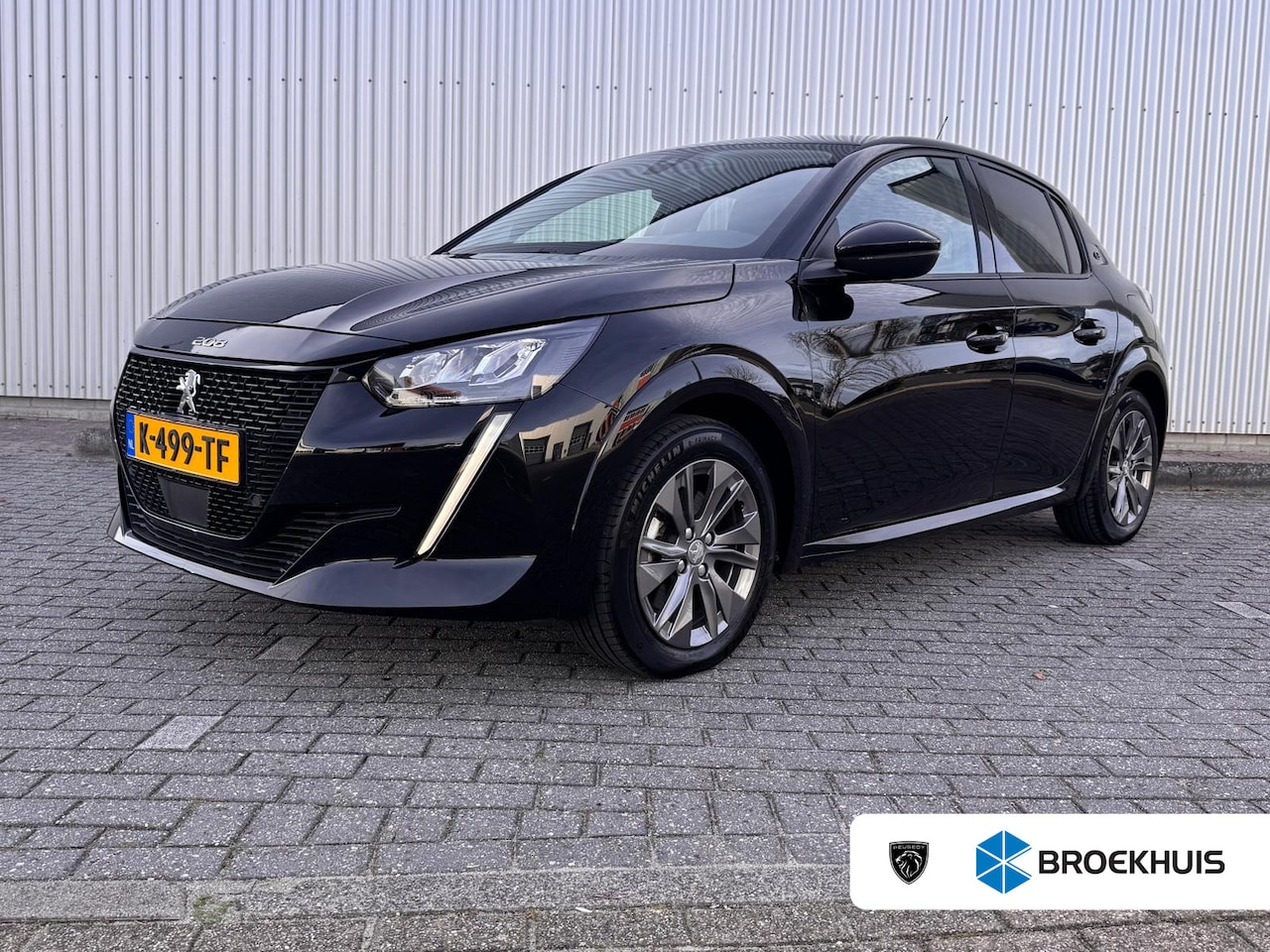 Peugeot e-208 - EV Allure 50 kWh | 3-fase | NL-auto | Navigatie | Camera | Cruise Control | Apple Carplay - AutoWereld.nl