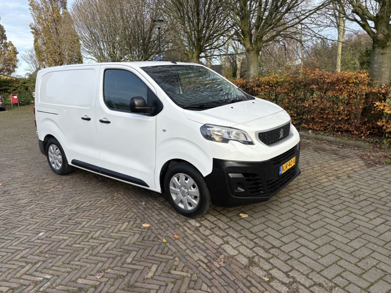 Peugeot Expert - 1.5 BlueHDI 2021 147DKM!! - AutoWereld.nl