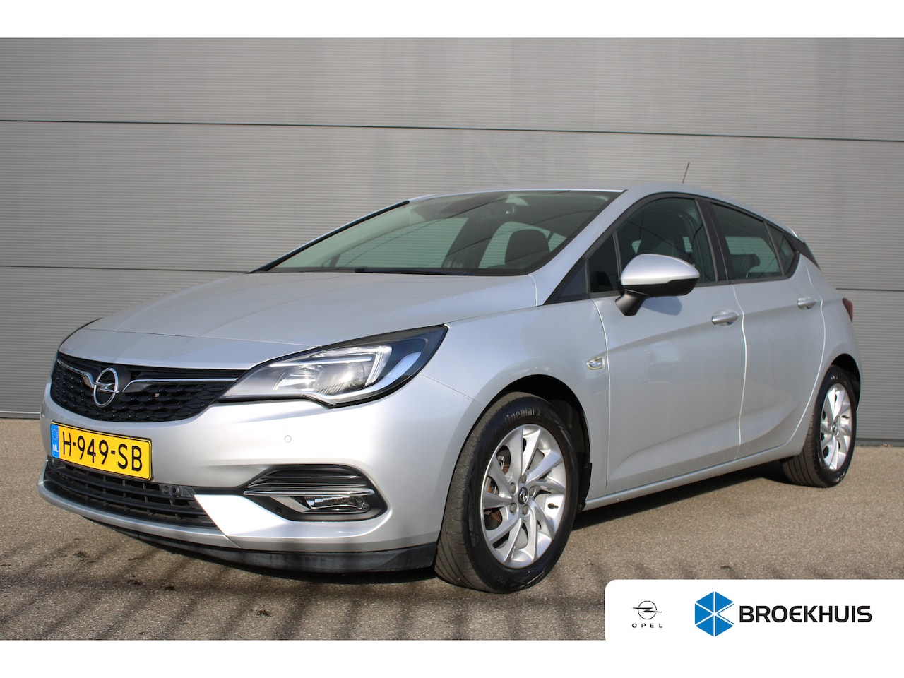 Opel Astra - 1.2 Edition | Navigatie | Camera | Climate control | Comfortstoelen | Parkeersensoren | - AutoWereld.nl