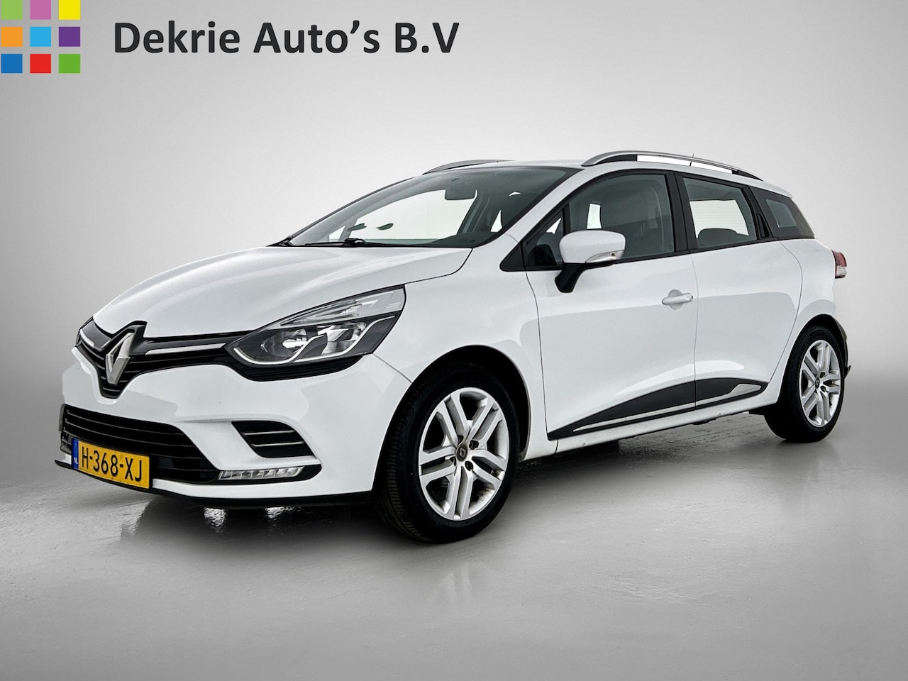 Renault Clio Estate - 0.9 TCe 90PK Zen Trekhaak / Airco / Navigatie / cruise-ctr / Aplle carplay / Apk 06-2026 - AutoWereld.nl