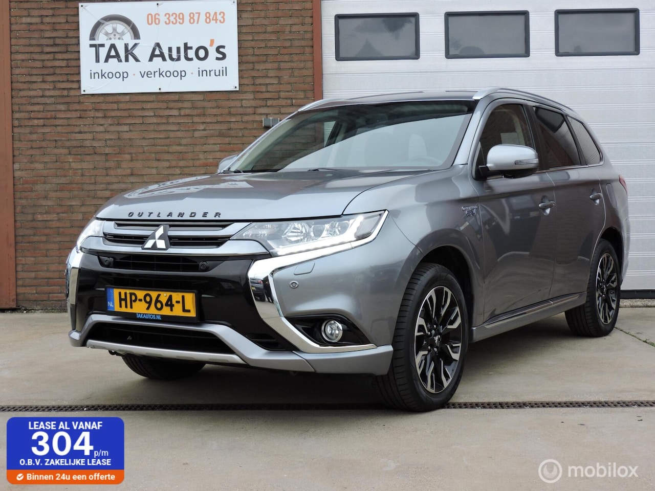 Mitsubishi Outlander - 2.0 PHEV instyle/Airco/Leer/trekhaak/nette auto - AutoWereld.nl