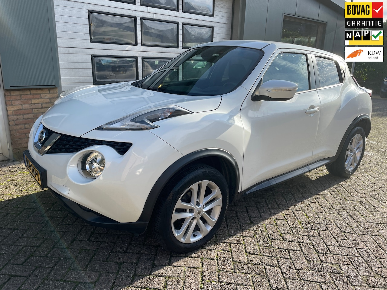 Nissan Juke - 1.2 DIG-T S/S N-Connecta 1.2 DIG-T S/S N-Connecta - AutoWereld.nl