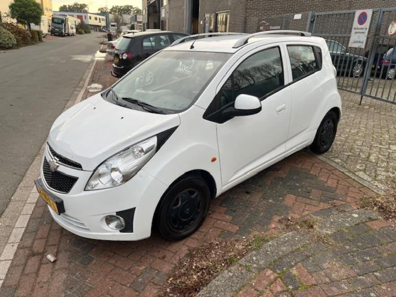 Chevrolet Spark - 1.0 16V LS Bi-Fuel! 184 DKM NAP! Airco! LPG! - AutoWereld.nl