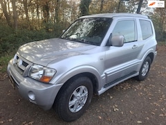Mitsubishi Pajero - 3.2 Di-D GLX HR