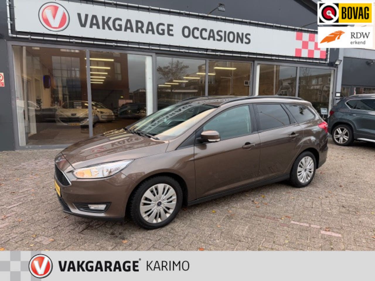 Ford Focus Wagon - 1.0 Lease Edition 1.0 Lease Edition - AutoWereld.nl
