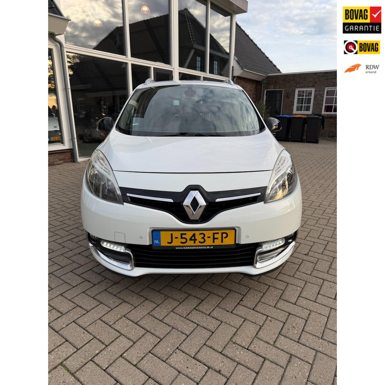 Renault Grand Scénic - - 1.2 TCe Bose - 7persoons - AutoWereld.nl