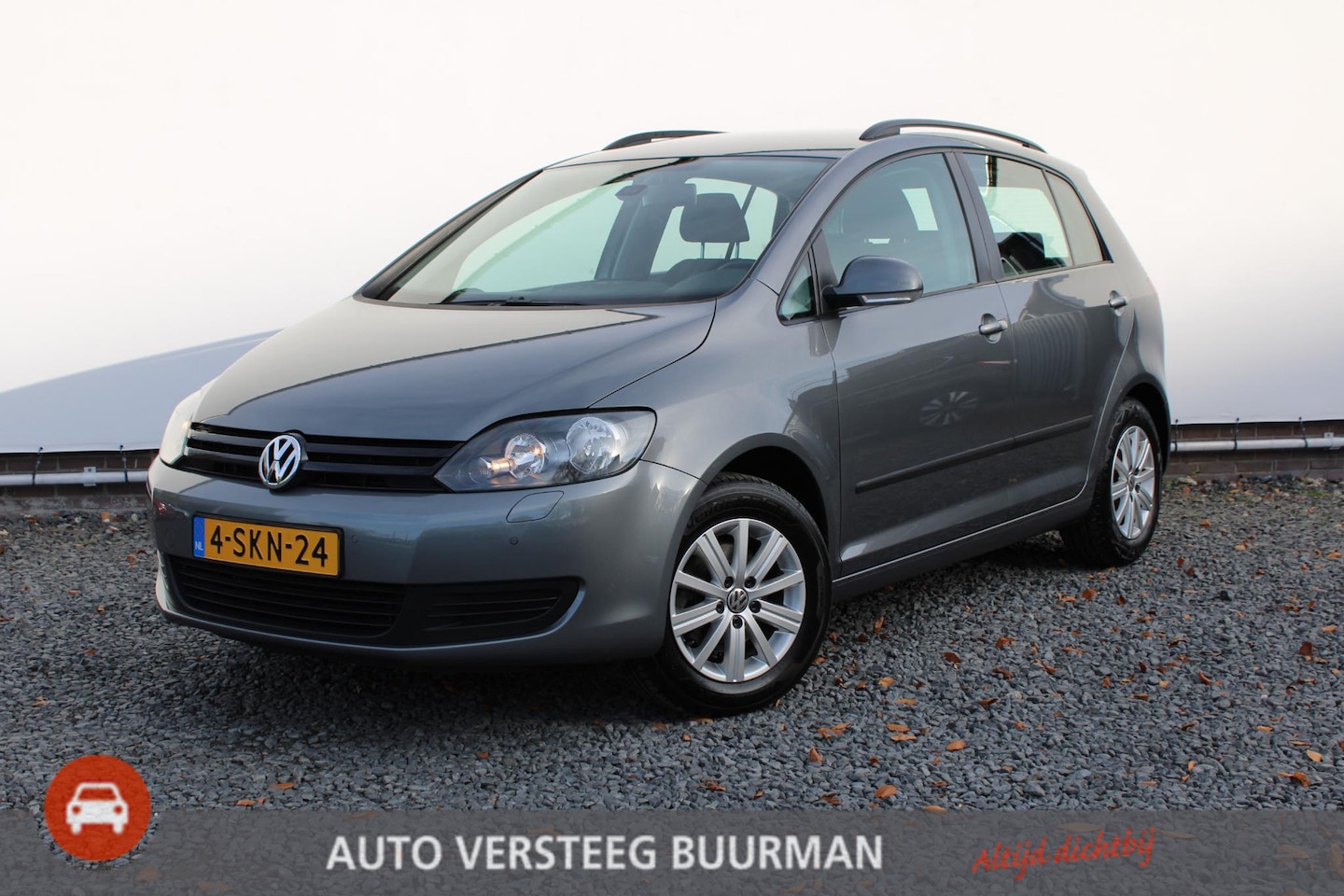Volkswagen Golf Plus - 1.2 TSI Highline Automaat, Trekhaak, Parkeersensoren, NETTE auto! - AutoWereld.nl