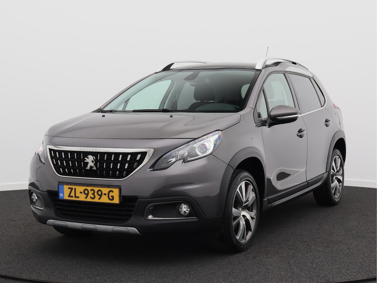 Peugeot 2008 - 1.2 PureTech Blue Lease Allure/ compleet! - AutoWereld.nl