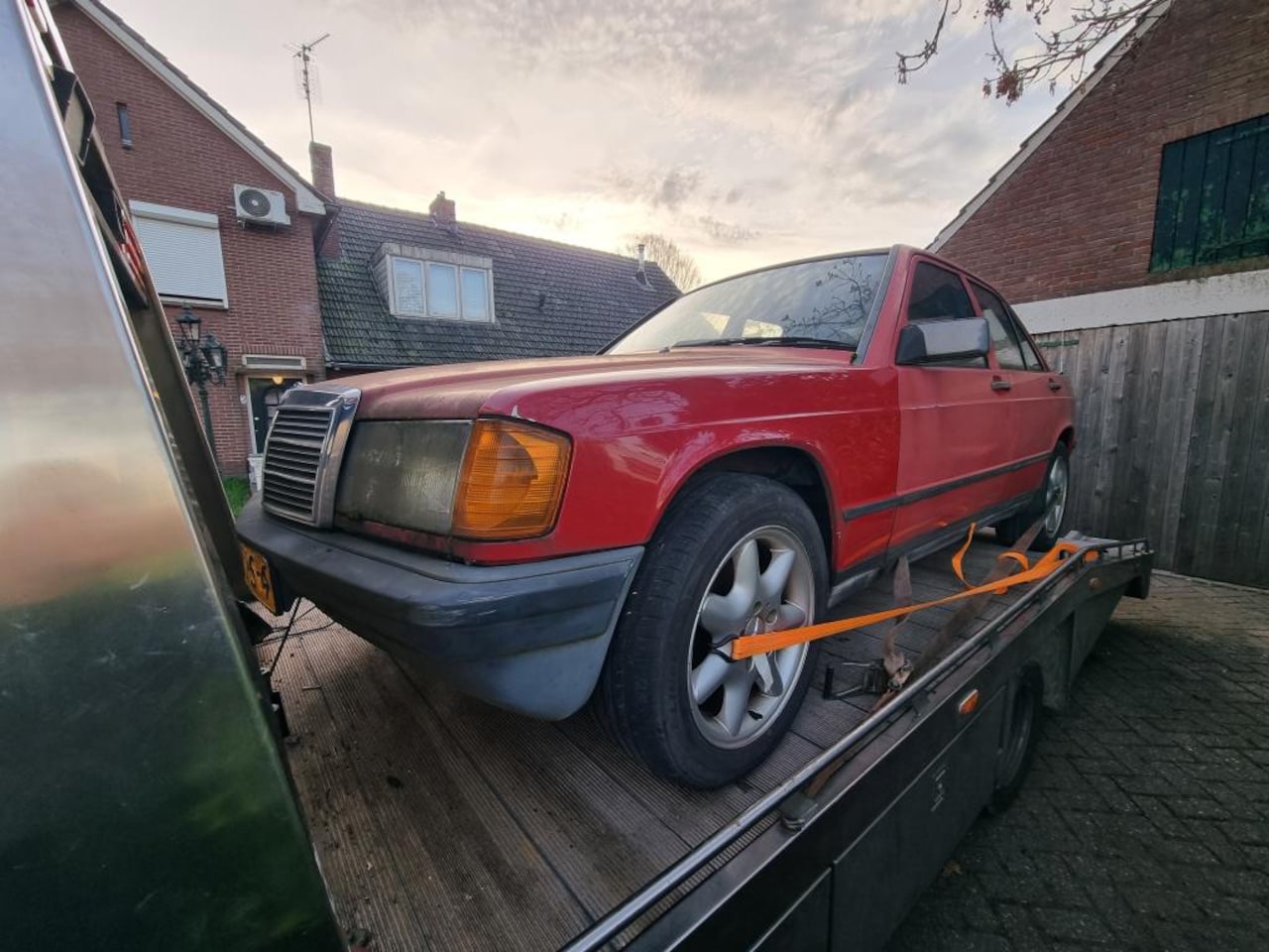 Mercedes-Benz 190-serie - 2.0 E 2.0 E - AutoWereld.nl