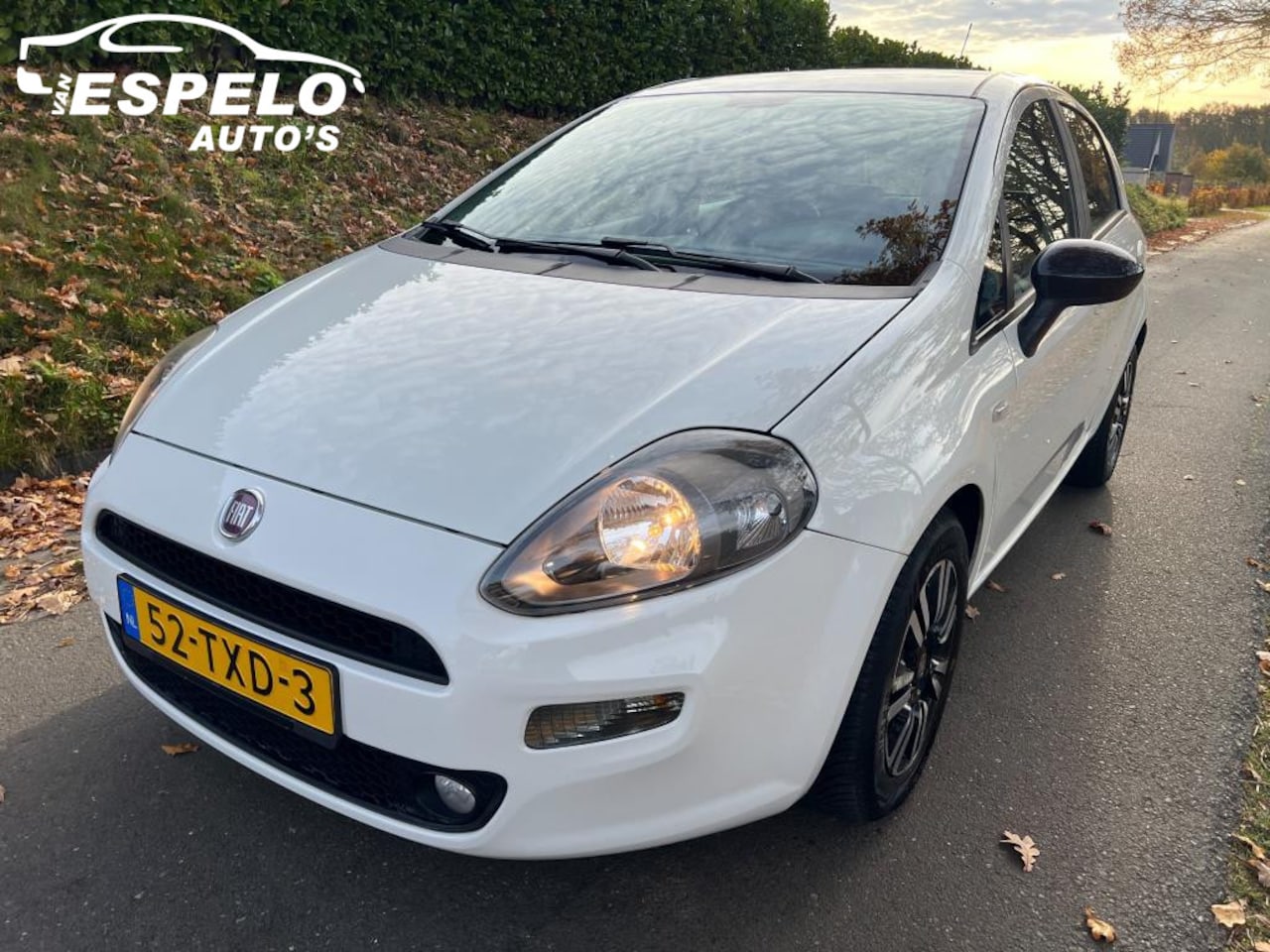 Fiat Punto Evo - 0.9 TwinAir Pop met 141.830 km NAP, Vol onderhoudsboekje en oa: Isofix, Stoelverwarming, C - AutoWereld.nl