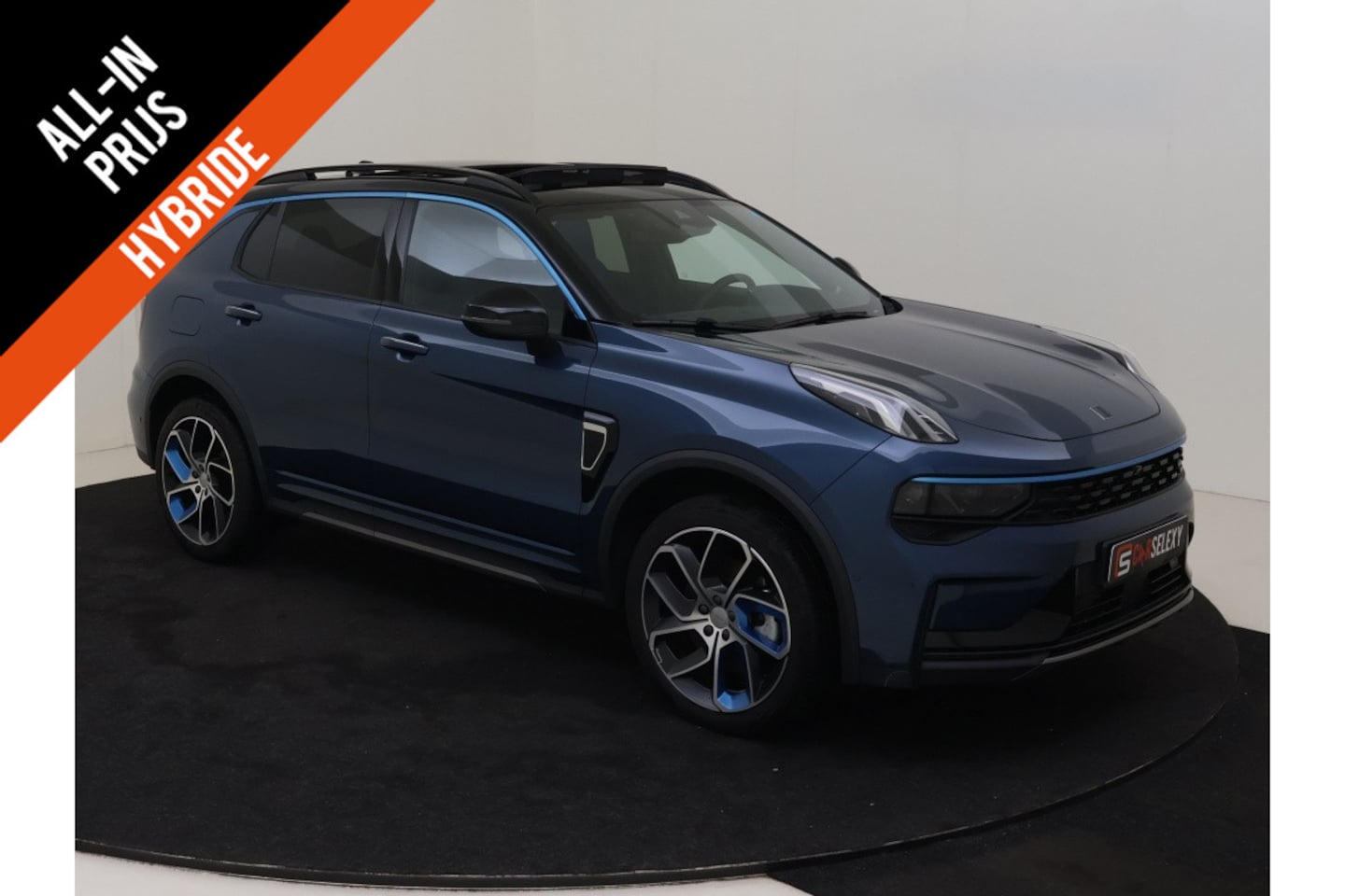 Lynk & Co 01 - 1.5 PHEV 262PK Zwarte hemel, Innovatief, stijlvol en verrassend - AutoWereld.nl